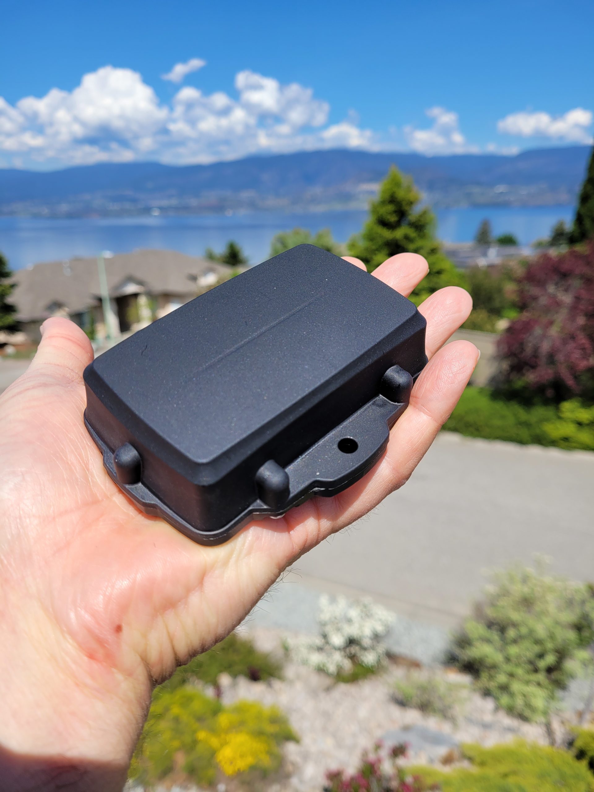 Entrack tracking hardware